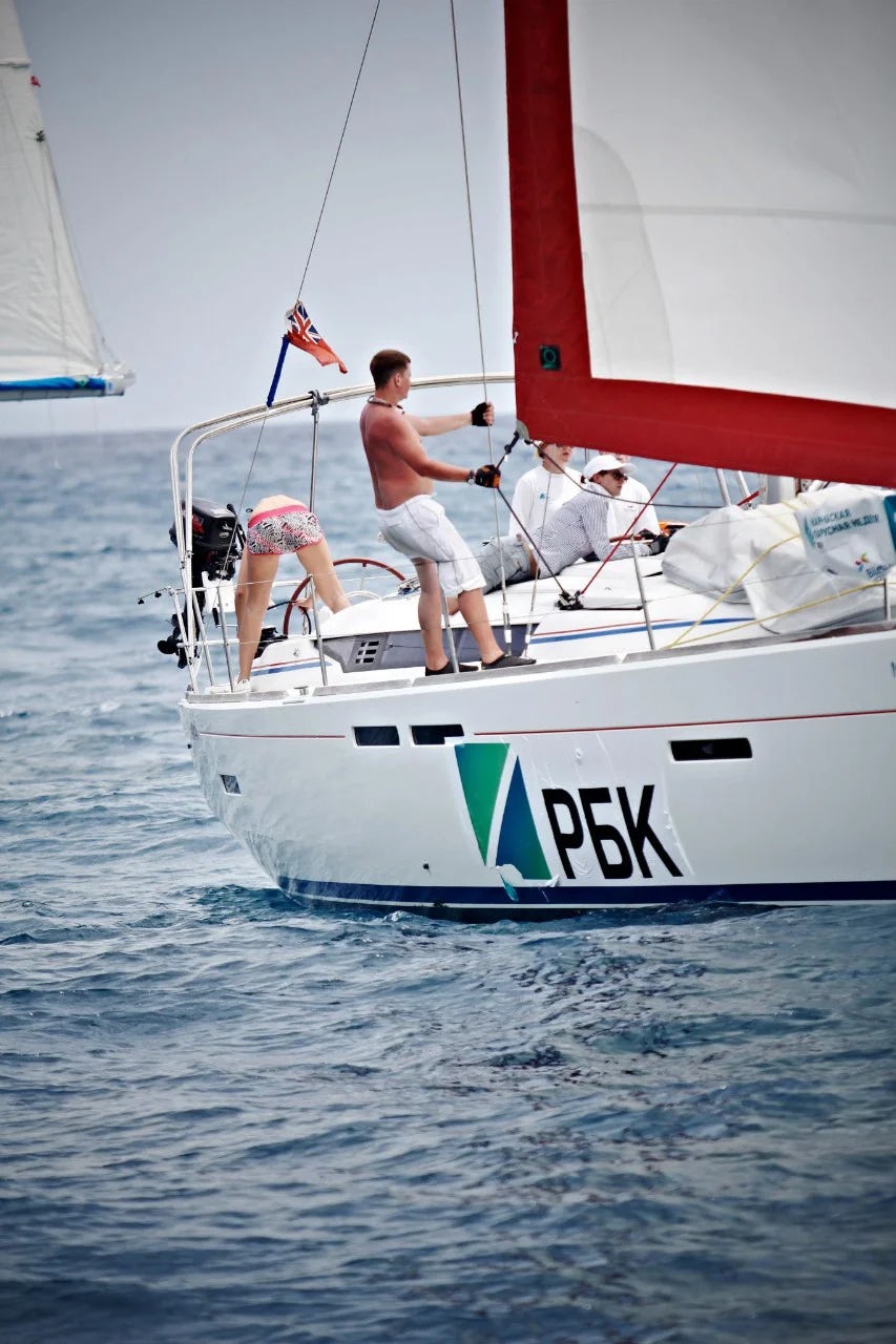 Organization of corporate regattas and events